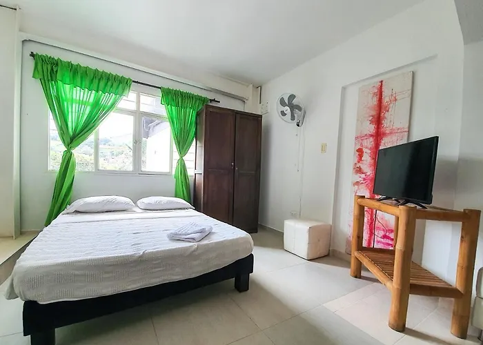 Hostal La Mercedes Street